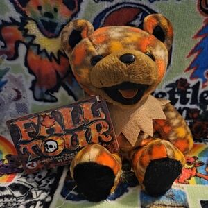 Grateful Dead Bear "Fall Tour" By Liquid Blue ~NWT~
